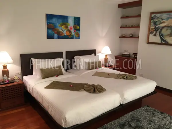 SUR19227: Elite 4 Bedroom Villa on the hillside in Surin. Photo #20