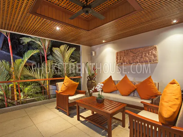 SUR19227: Elite 4 Bedroom Villa on the hillside in Surin. Photo #25