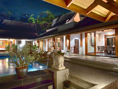 SUR19229: Fabulous 4 Bedroom Pool Villa in Surin. Photo #15