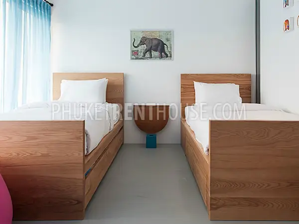 SUR19230: Modern 3 Bedroom Villa near Surin beach. Photo #13