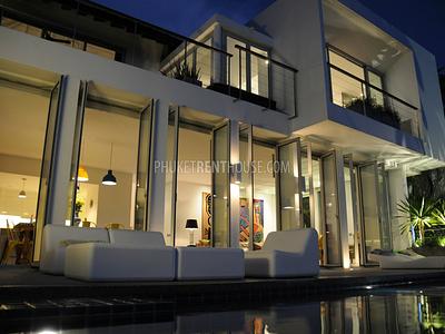 SUR19230: Modern 3 Bedroom Villa near Surin beach. Photo #20