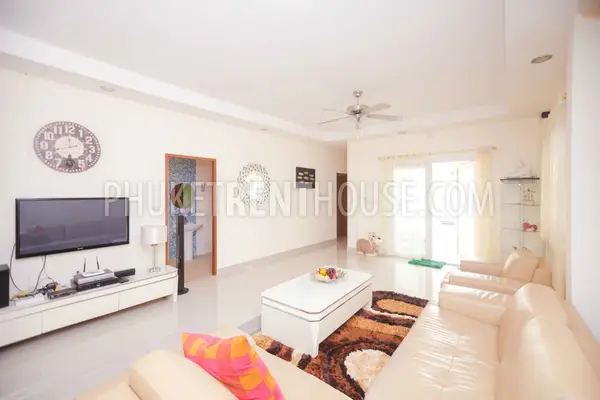 RAW19235: Modern 3 Bedroom Pool Villa in Rawai. Photo #1