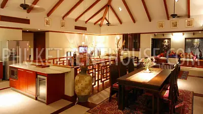 PAT19245: Tropical 3 Bedroom Pool Villa overlook amazing Patong city. Photo #5