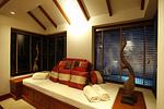 PAT19245: Tropical 3 Bedroom Pool Villa overlook amazing Patong city. Thumbnail #10