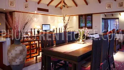 PAT19245: Tropical 3 Bedroom Pool Villa overlook amazing Patong city. Photo #11