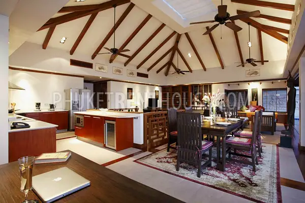 PAT19248: 3 Bedroom Villa in luxury Patong Residence. Photo #3