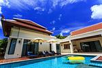 NAI19280: Amazing 3 Bedroom Villa within walking distance to Nai Harn beach. Thumbnail #3