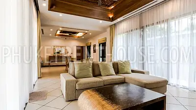 NAI19280: Amazing 3 Bedroom Villa within walking distance to Nai Harn beach. Photo #24