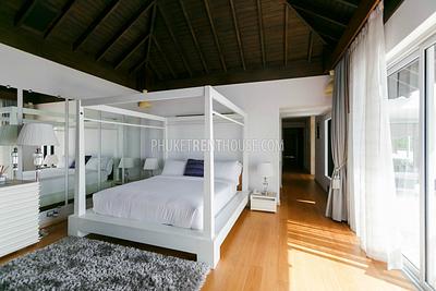 SUR18891: Luxury Sea View 7 Bedroom Villa in Surin. Photo #35
