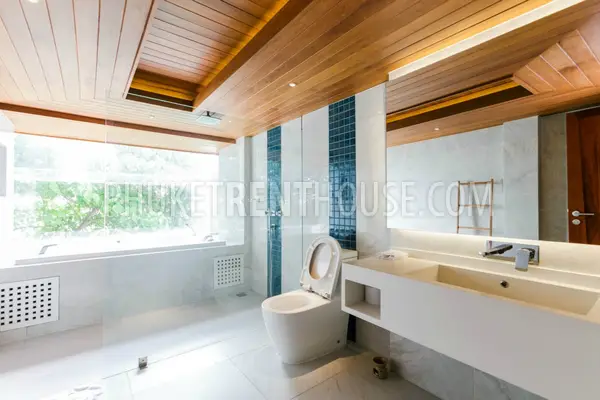 SUR18893: Luxury Sea View 5 Bedroom Villa in Surin. 照片 #32