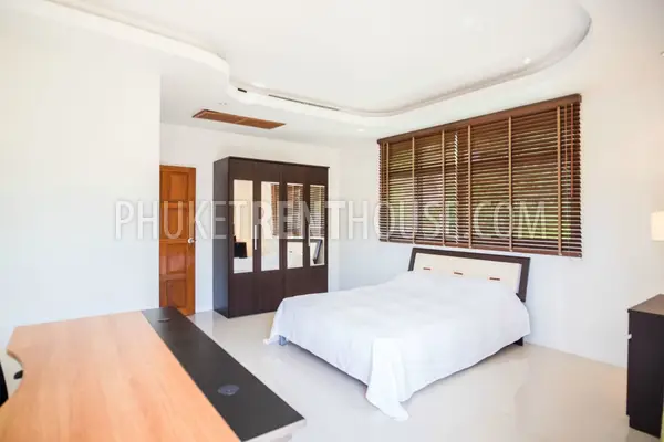 KAT18915: Luxury 4 Bedroom Villa in Kata. Photo #21