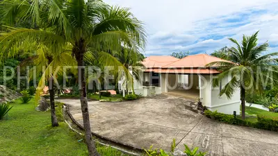 CHA18928: 4 Bedroom Seaview Villa in Chalong Area. Photo #1