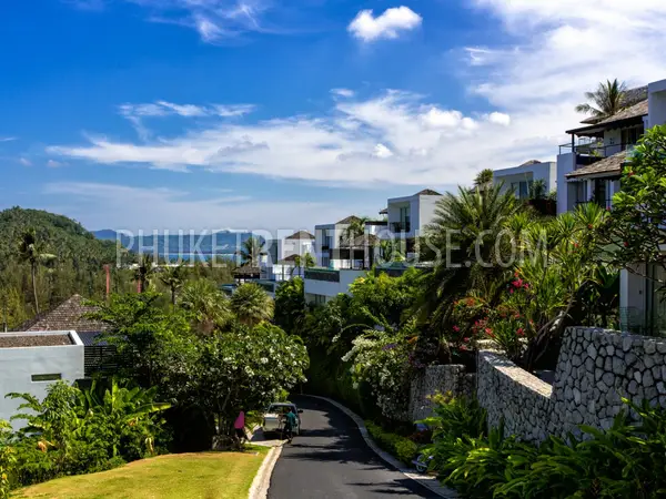 SUR18943: Heavenly 4-Bedroom Villa with generous Sea View in Surin. 照片 #1
