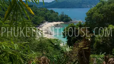 SUR18943: Heavenly 4-Bedroom Villa with generous Sea View in Surin. Photo #2