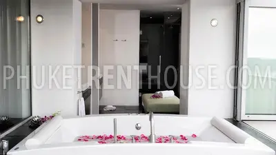 SUR18943: Heavenly 4-Bedroom Villa with generous Sea View in Surin. Photo #21