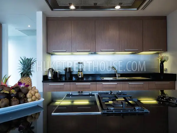 SUR18943: Heavenly 4-Bedroom Villa with generous Sea View in Surin. 照片 #30