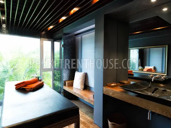 SUR18943: Heavenly 4-Bedroom Villa with generous Sea View in Surin. 照片 #33