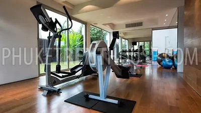 SUR18943: Heavenly 4-Bedroom Villa with generous Sea View in Surin. Photo #27