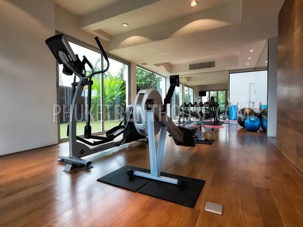 SUR18943: Heavenly 4-Bedroom Villa with generous Sea View in Surin. 照片 #27