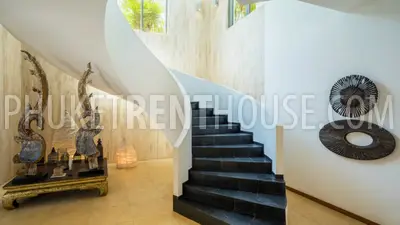 KAM18944: Multi-floored 6 Bedroom Villa with Private Pool and Jacuzzi. Photo #5