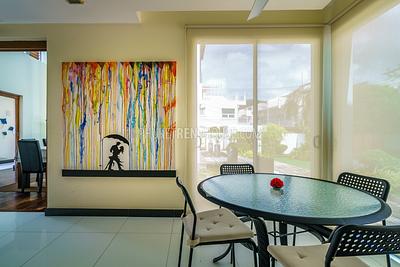 KAM18969: Charming 5 Bedroom Villa in the quiet neighborhood of Kamala. Photo #9