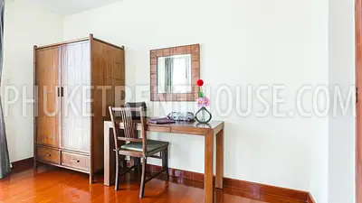 SUR18989: 3 Bedroom Pool Villa in Surin, walk to beach. Photo #8