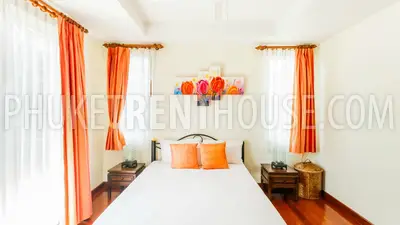 SUR18989: 3 Bedroom Pool Villa in Surin, walk to beach. Photo #11