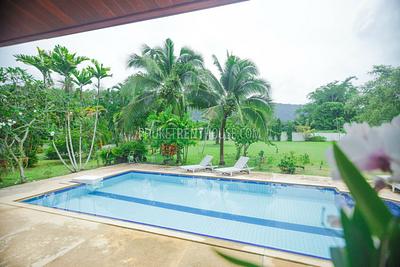 TAL19024: Amazing 3 Bedroom Villa with big swimming Pool in Paklok area. Photo #46