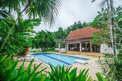 TAL19024: Amazing 3 Bedroom Villa with big swimming Pool in Paklok area. Photo #44
