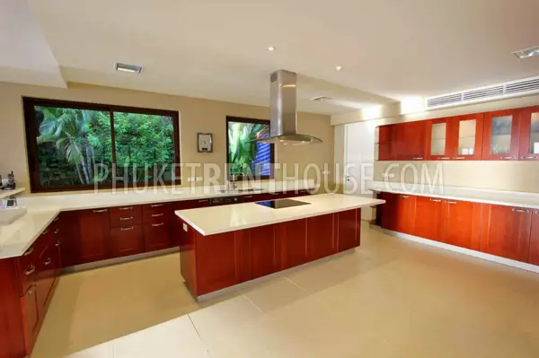 PAT19026: Unique 5 Bedroom Villa with Stunning Sunset and Sea Views in Patong. Photo #14