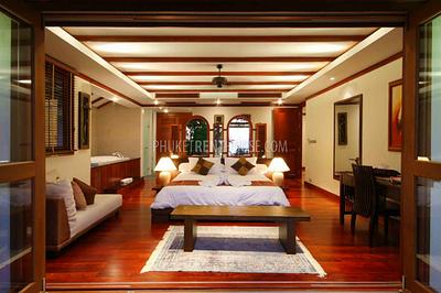 PAT19027: Large 5 Bedroom Villa with Breathtaking Sea Views in Patong. Photo #36