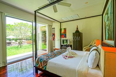 LAY19037: Fantastic 5 Bedroom Villa on Phuket`s West Coast. Photo #14
