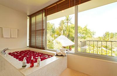 LAY19037: Fantastic 5 Bedroom Villa on Phuket`s West Coast. 照片 #9