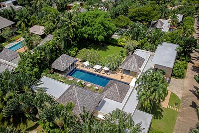 LAY19037: Fantastic 5 Bedroom Villa on Phuket`s West Coast. Photo #24