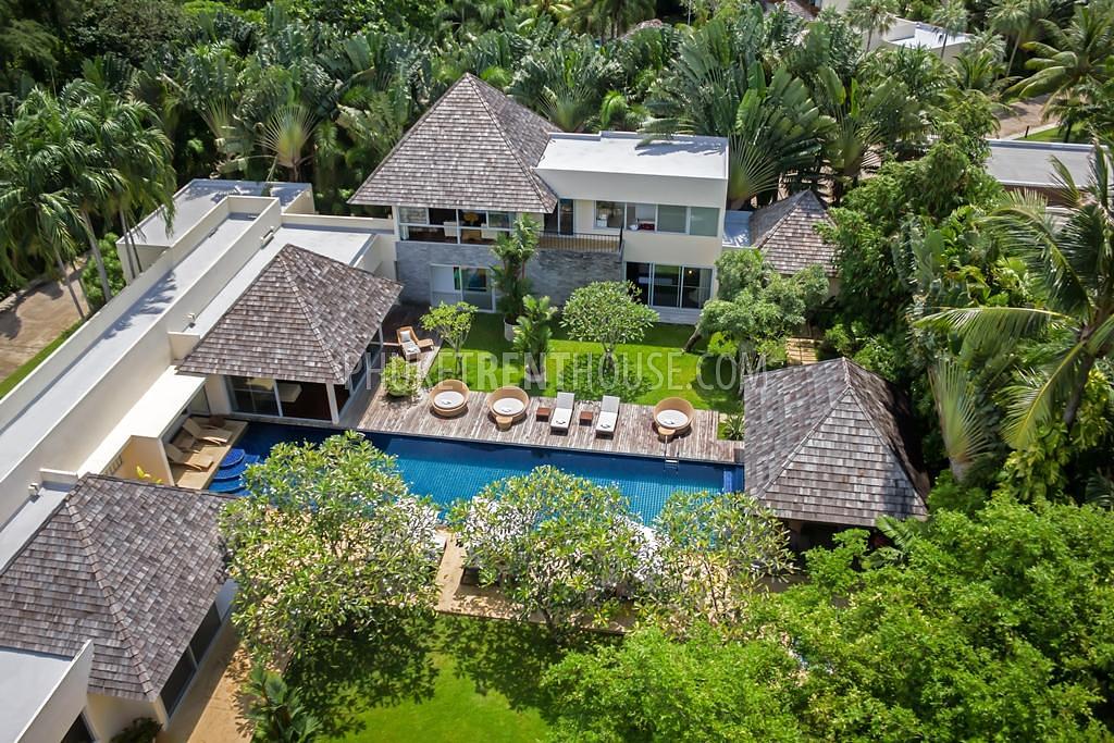 LAY19037: Fantastic 5 Bedroom Villa on Phuket`s West Coast. Photo #25