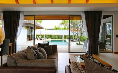 LAY19470: Luxury 3 Bedroom Villa with Pool and Terrace close to Layan beach. Photo #2