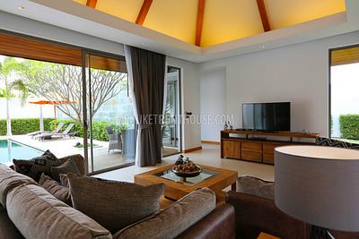 LAY19470: Luxury 3 Bedroom Villa with Pool and Terrace close to Layan beach. Photo #4