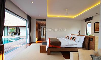 LAY19471: Tropical 4 Bedroom Villa with Pool near Layan and Bang Tao beach. Photo #3