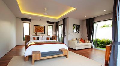 LAY19471: Tropical 4 Bedroom Villa with Pool near Layan and Bang Tao beach. Photo #5