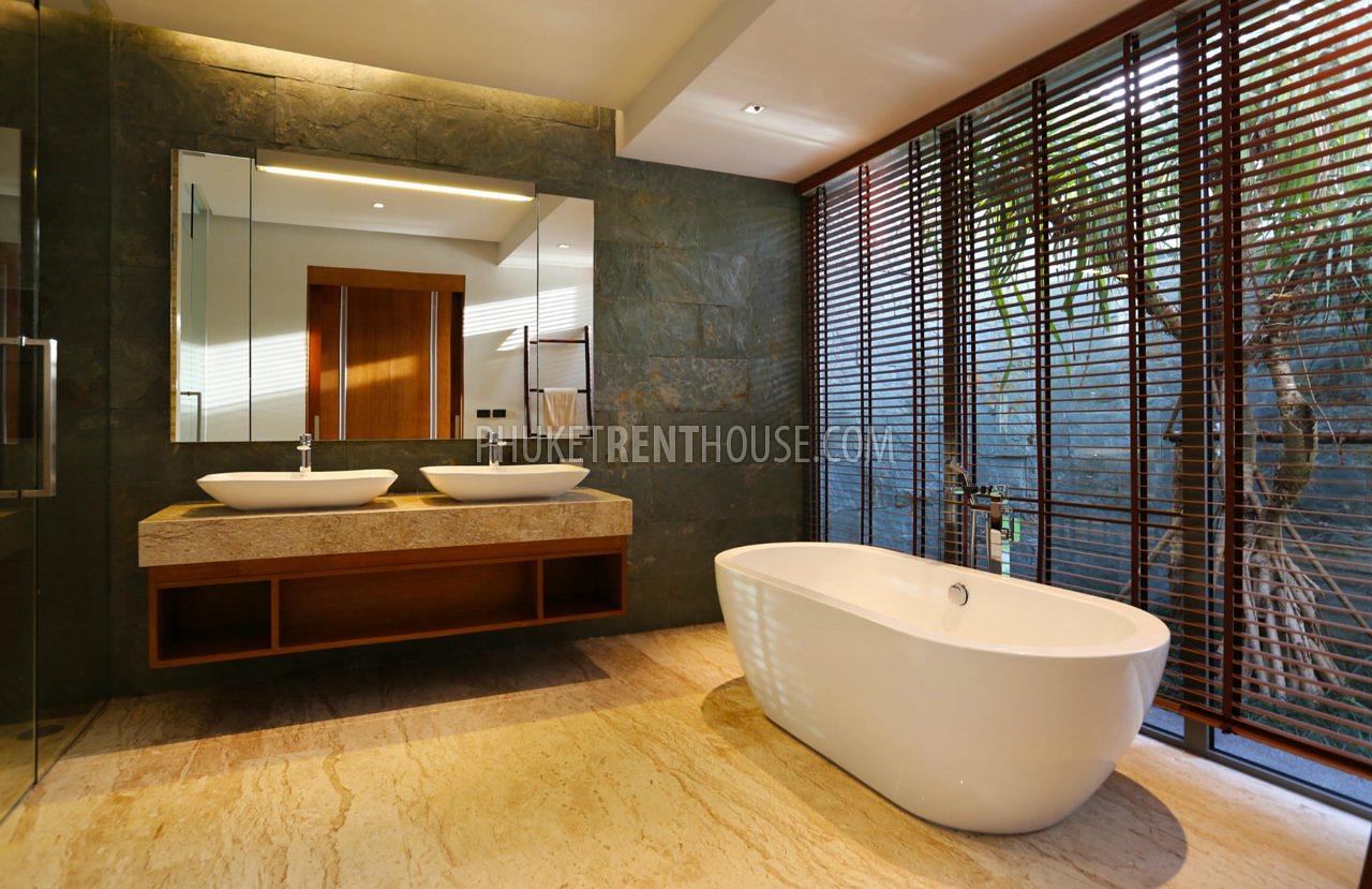 LAY19472: Luxury 4 bedroom Pool Villa - Layan / Bang Tao beach. Photo #8