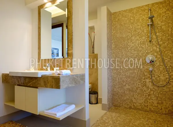 NAT19505: Unique 4 Bedroom Villa only 600 meters from the Naithon beach. 照片 #13