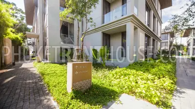 MAI19509: Beachfront 2 Bedroom Residence in Luxury Condominium. Photo #17