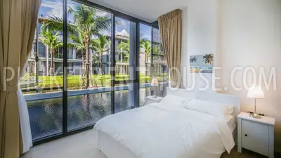 MAI19509: Beachfront 2 Bedroom Residence in Luxury Condominium. Photo #9