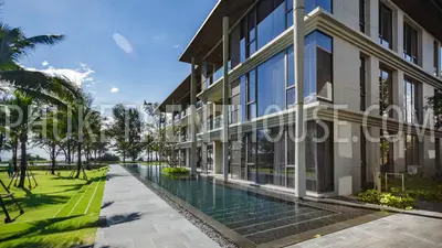 MAI19509: Beachfront 2 Bedroom Residence in Luxury Condominium. Photo #29