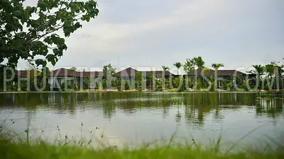 CHE19533: 3 Bedroom Villa Overlooking the Lake in Laguna. Photo #4