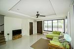 BAN19539: 3 Bedroom House in Elite district near Bang Tao beach. Thumbnail #11