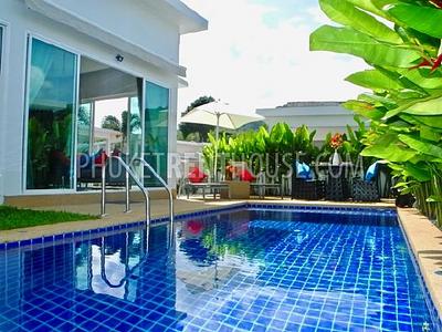 RAW19552: Elegant Villa with 2 bedrooms, Rawai. Photo #16