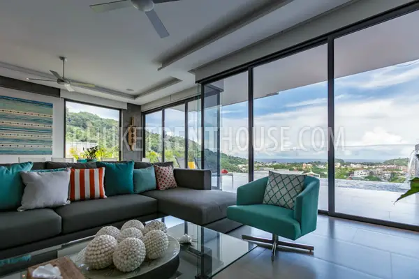 KAT19556: Gorgeous Sea view Five Bedroom Villa at Kata. Photo #9