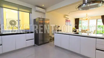 RAW19557: Charming Villa with Five Bedrooms at Rawai - Nai Harn. Fotoğraf #15