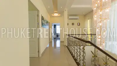 RAW19557: Charming Villa with Five Bedrooms at Rawai - Nai Harn. Fotoğraf #43